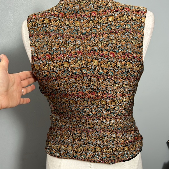 Julian Chang Silk Fitted Deep Decollate Jacquard sleeveless top size 8- vintage - Picture 5 of 12